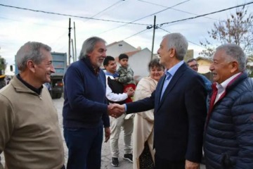 Alak pone en marcha pavimentación, alumbrado y mejoras en Villa Castells