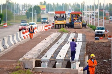 La paralización de la obra pública golpea con fuerza a la construcción en el interior