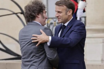 Milei y Macron avanzan en la consolidación de lazos bilaterales que tendrían como garantía las reservas nucleares de Argentina 