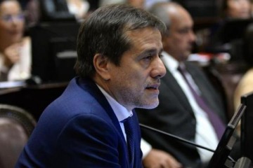 Mariano Recalde: “Creen que nos debilitan, pero nos hacen más fuertes”
