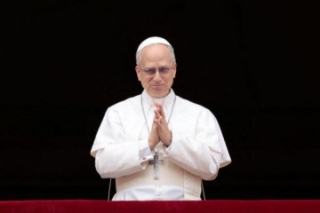 Foto de Len XVI pidi responsabilidad y dilogo ante el intercambio de misiles entre Irn e Israel