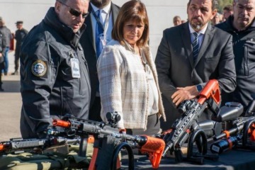 El Gobierno flexibiliza el acceso a armas de uso militar: qué cambia con los nuevos decretos