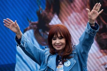 Cristina Kirchner habla en vivo ante medio millón de personas en Plaza de Mayo