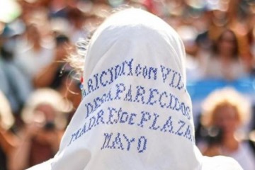 Las Madres de Plaza de Mayo se sumaron a la movilización en respaldo a Cristina: "La condena es un ataque a la democracia"