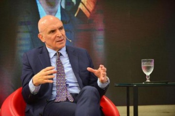Espert volvió a cargar contra Cristina Kirchner: Debe estar alejada de toda la civilización