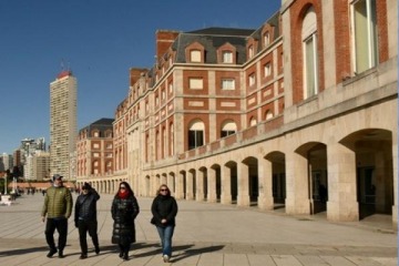 Tras los fines de semana largos de junio: el turismo cayó casi el 30% interanual