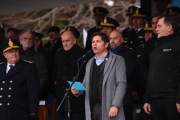 Más de 2.700 cadetes juraron fidelidad a la bandera nacional: el acto fue encabezado por el gobernador Kicillof