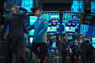 Incertidumbre en los mercados: acciones y bonos se disparan ante anuncio de MSCI