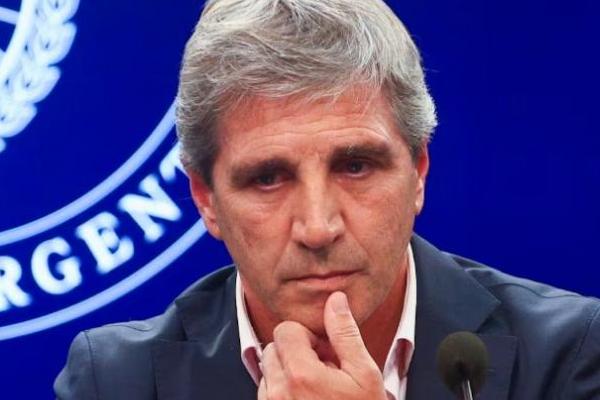 MSCI no mejoró la calificación de Argentina y el Riesgo País sigue alto: los dólares no llegan