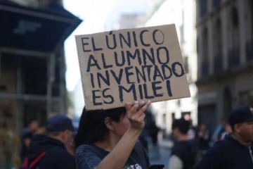 Tercera marcha federal universitaria: la comunidad educativa vuelve a ocupar las calles por la Ley de Financiamiento