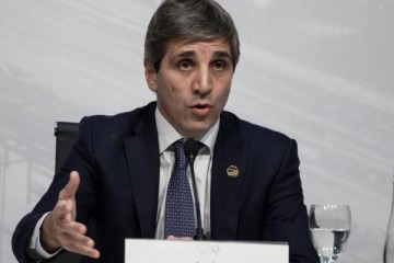"Por eso subió el dólar": el ministro Caputo confirmó la compra de us$ 200 millones por parte del Tesoro