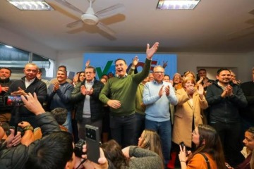 "Sin Milei": el gobernador Valdés mostró su nueva fuerza con 33 partidos y el apoyo de 64 intendentes