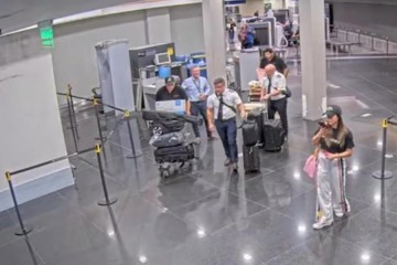 Equipajegate: el video que delata el ingreso irregular de diez valijas en un jet privado cuyo dueño es cercano a Milei