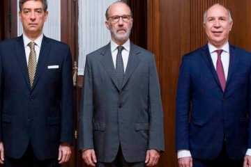 La Corte resolvió que la responsabilidad por las deudas laborales no es extendible a los altos cargos de las empresas