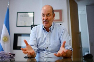 Foto de Cambios en ARCA: Sturzenegger celebr la tercerizacin de servicios aduaneros entre empresas