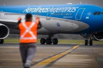El Gobierno dictó la conciliación obligatoria y desactivó el paro de pilotos para el fin de semana 