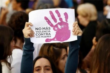 El Gobierno eliminó otro dos programas que asistían a víctimas de violencia de género