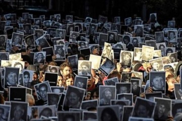 La AMIA renovó el pedido de justicia, reclamó leyes y advirtió por la presencia de Irán en la región