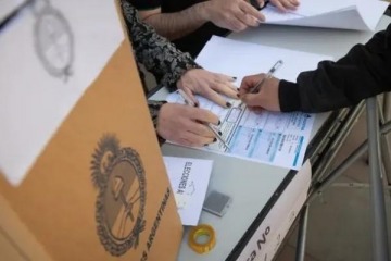 Elecciones en la PBA: una encuesta marca paridad entre el peronismo y el oficialismo