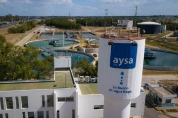 El Gobierno pone en marcha la privatización de AySA: autorizó los cortes de servicio por falta de pago