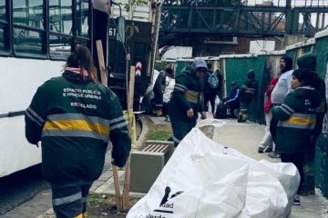 Jorge Macri dejó de financiar el transporte de los cartoneros vinculados a Juan Grabois