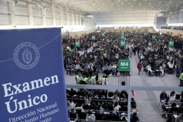 El Gobierno convocó a un nuevo examen de residencias médicas por "resultados sospechosos"