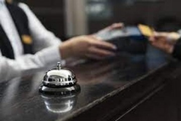Vacaciones de invierno, también bajo la motosierra: la ocupación hotelera no llega al 50%