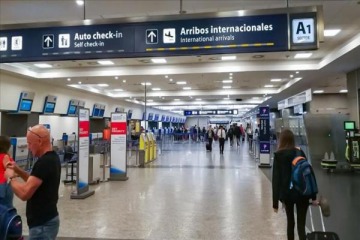 Empleados aeronáuticos anunciaron la paralización de los vuelos durante el último día de vacaciones de invierno