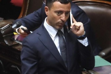Foto de Mala para el cordobs: la Justicia oblig a De Loredo a competir en la interna radical y frena su alianza con los libertarios