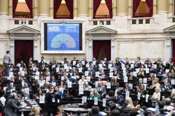 La oposición redobla la presión contra el Gobierno y eleva un pedido de sesión en Diputados