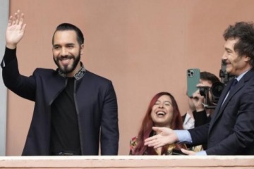 Otro golpe a la democracia: Bukele consagra la reelección indefinida y profundiza su giro autoritario