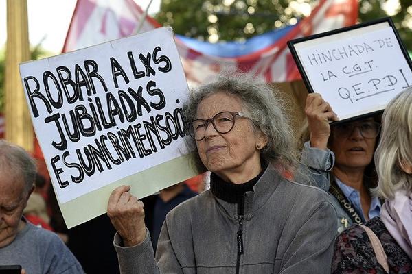 Congreso: Jubilados, Abuelas de Plaza de Mayo y trabajadores del Garrahan se concentrarán en una masiva movilización