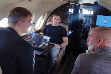 Caso $LIBRA: sospecha por el hallazgo de fotografías de Hayden Davis en Argentina