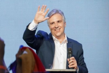 Córdoba formalizó la ruptura al interior del oficialismo con la adhesión a un nuevo frente que competirá con LLA
