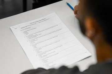 Ninguno de los 117 médicos que rindieron de nuevo el examen de residencias pudo revalidar su nota