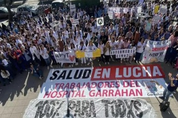 Nuevo paro del Garrahan: trabajadores se movilizan frente a su obra social contra la motosierra de Nación