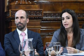 Desprolijo: Milei candidateó en provincia a la funcionaria que controla y financia las elecciones