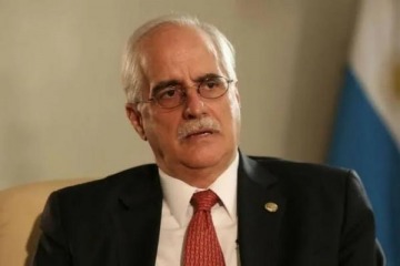 Foto de Jorge Taiana calific a Javier Milei como "un mentiroso" y sostuvo que "odia la democracia"