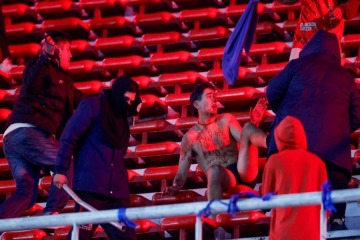 Gabriel Boric repudió el violento episodio entre la barra de Independiente y la hinchada chilena en Avellaneda 