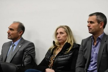Las manos en el fuego: Martín Menem desmintió el contenido de los audios que implican a Karina Milei y a su primo