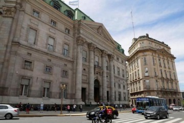 La volatilidad de las tasas derivó en que el Banco Central aplicara un nuevo aumento en los encajes