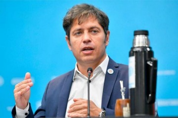 "No alcanza con negarlo, lo tienen que explicar en la Justicia": Kicillof apuntó contra el Gobierno por el escándalo de las coimas