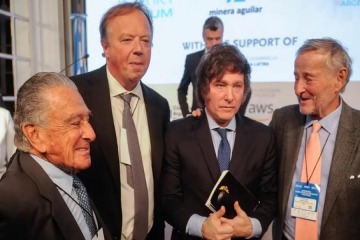 Tras su caravana fallida, Milei buscará cautivar empresarios en el Consejo del Comercio