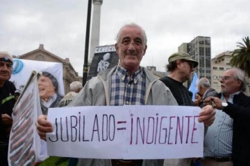 El Gobierno oficializó el nuevo bono de $70 mil para jubilados en septiembre, cifra congelada desde 2023