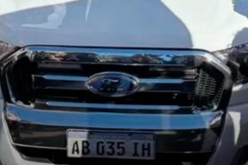 Insólito: la Ford Ranger que llevó a Milei en Lomas acumula 213 multas por $41 millones