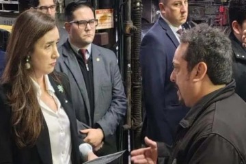 Villarruel visitó una fábrica en el marco del Día de la Industria Nacional y fue repudiada por sindicalistas