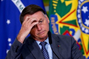Revés para Bolsonaro: luego de que un juez votara en contra de la condena, se reanuda el juicio