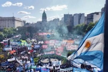 Universidades, trabajadores del Garrahan y estatales convergen en protestas contra la motosierra de Milei