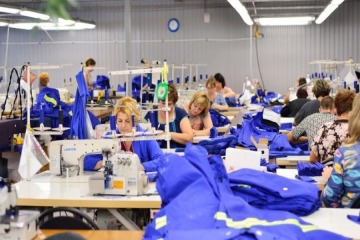Foto de La actividad industrial se enfra y afecta principalmente al sector textil, metalrgico y de construccin