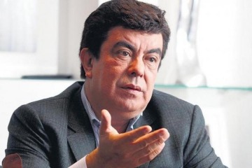 Fernando Espinoza pidió reflexión a Milei y cuestionó la seriedad del Presupuesto 2026